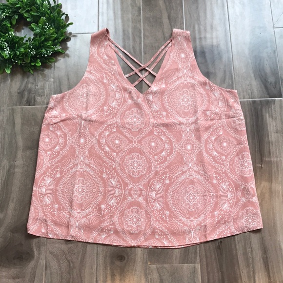 Dex Tops - DEX light pink patterned top - size 1X - NWOT